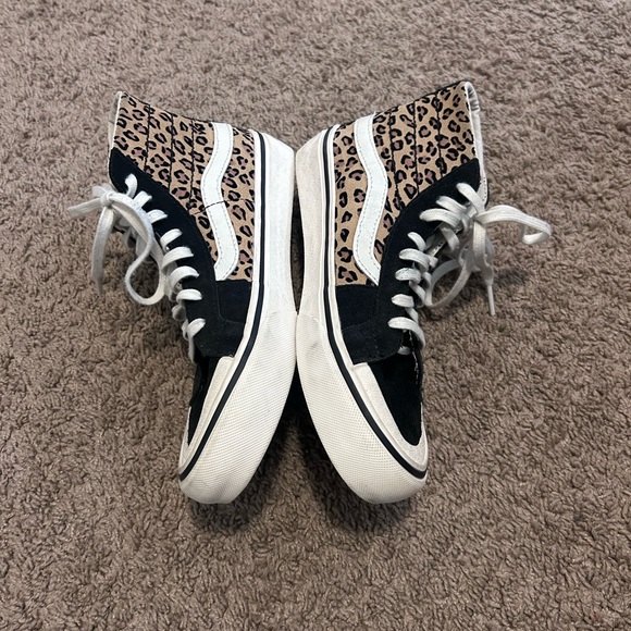 Vans Shoes Unisex Size 5.5 W/4 M Hi Top Black Suede Cheetah Print SK8 Toecap - Picture 3 of 7